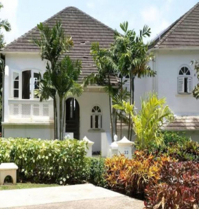 Paradise BDS - 3 BR Golf Villa at RWML